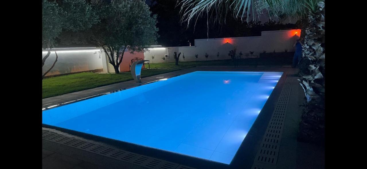 Villa Salo Labinot i Poshtëm Eksteriør billede